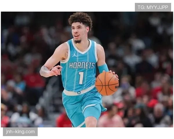 拉梅洛·鲍尔突破飙升关键时刻助兰多克队拉开比分差距