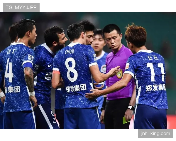 抗议判罚时裁判为何坚持不改判？规则到底怎么规定的？