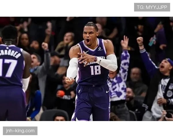 恩比德季后赛单打效率提升显著 拉开与威少得分结构差异