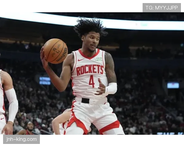 杰伦·格林突破加快节奏提升得分效率拉开与年轻得分手差距